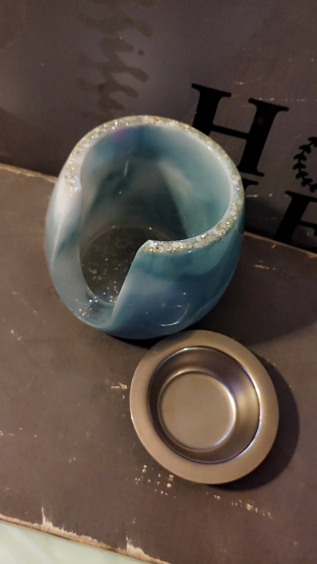 Resin wax warmers