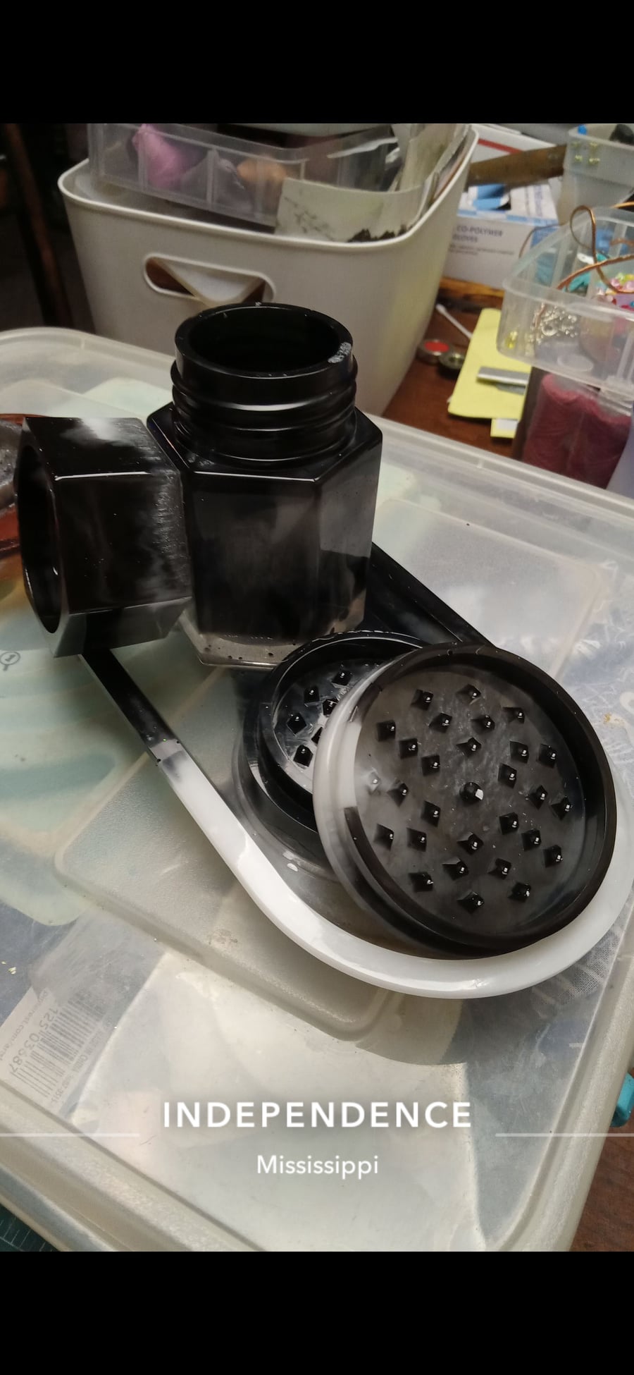 Resin tray, jar, grinder set