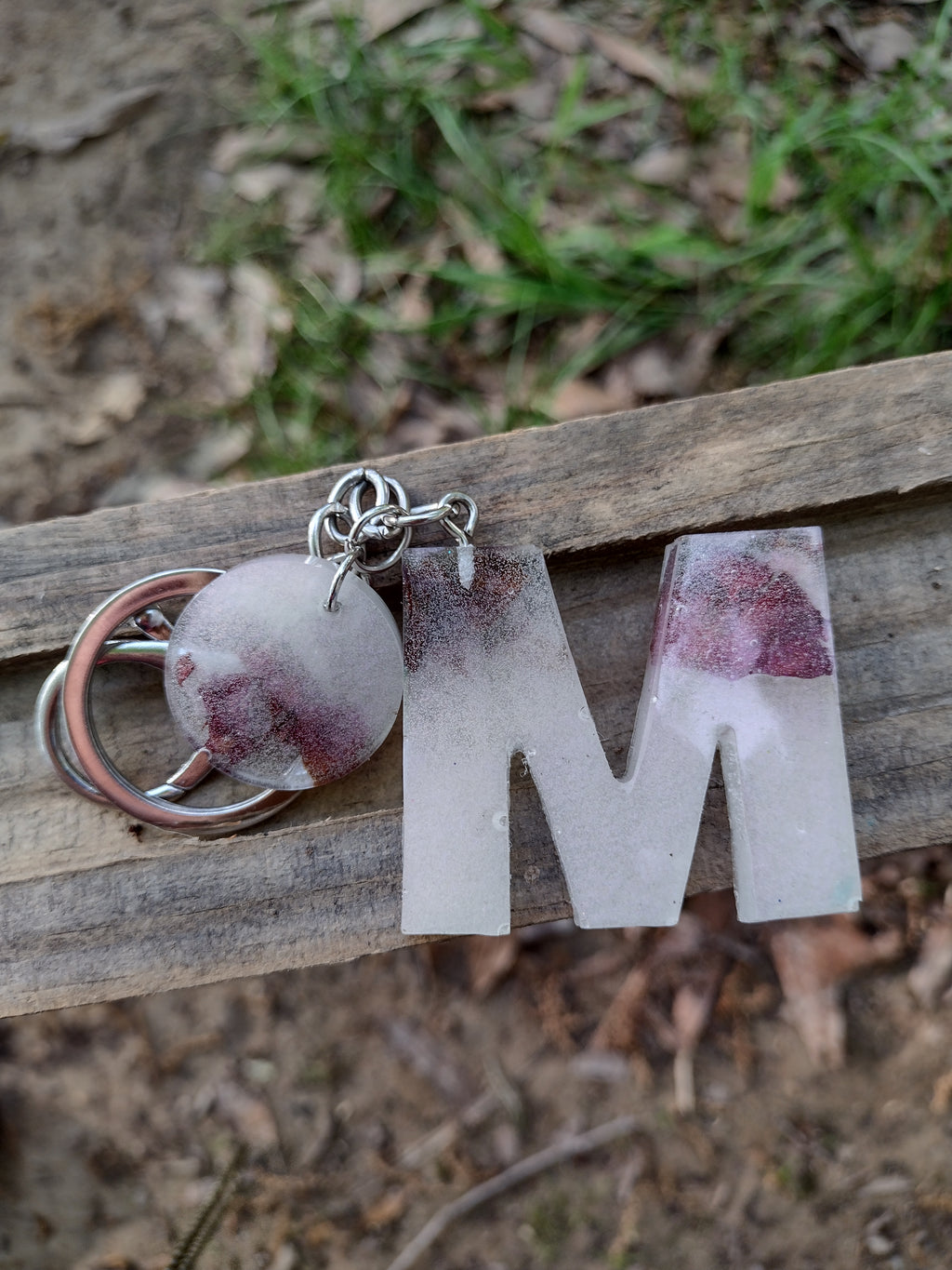Resin memorial keepsakes